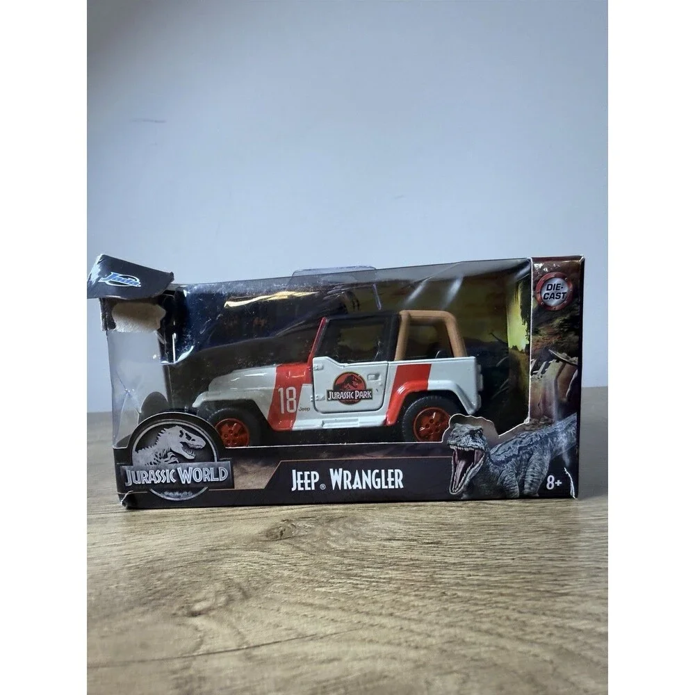 NEW JADA JURASSIC WORLD 1992 JEEP WRANGLER 1/32 DIECAST MODEL CAR WHITE